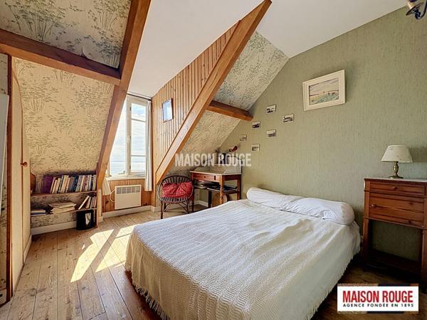 Maison de caractère vue mer exceptionnelle à Saint-Quay-Portrieux , 6 chambres, jardin paysager et fort potentiel