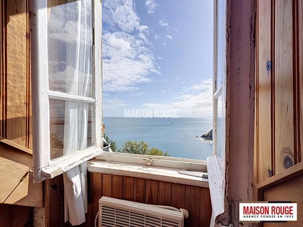 Maison de caractère vue mer exceptionnelle à Saint-Quay-Portrieux , 6 chambres, jardin paysager et fort potentiel