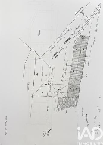 Immeuble à vendre 298 m² Les Halles