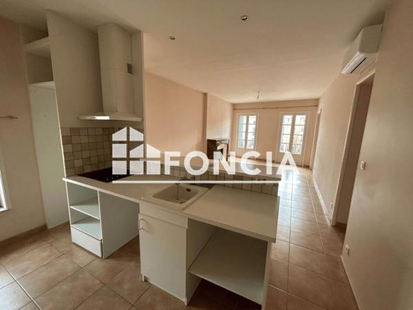Location Appartement 2 pièces 57.7 m² - 2 PLACE DE LA MADELEINE Beziers 34500