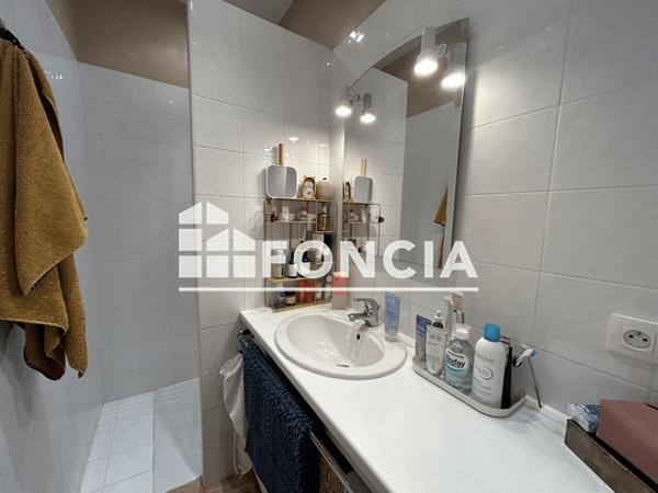 Location Appartement 2 pièces 57.7 m² - 2 PLACE DE LA MADELEINE Beziers 34500