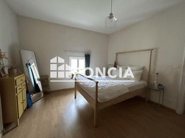 Location Appartement 2 pièces 57.7 m² - 2 PLACE DE LA MADELEINE Beziers 34500