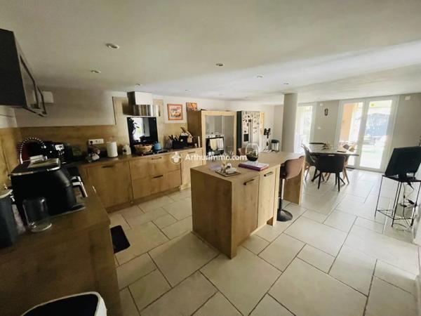 Vente Villa 4 pièces 156 m2 à Millau