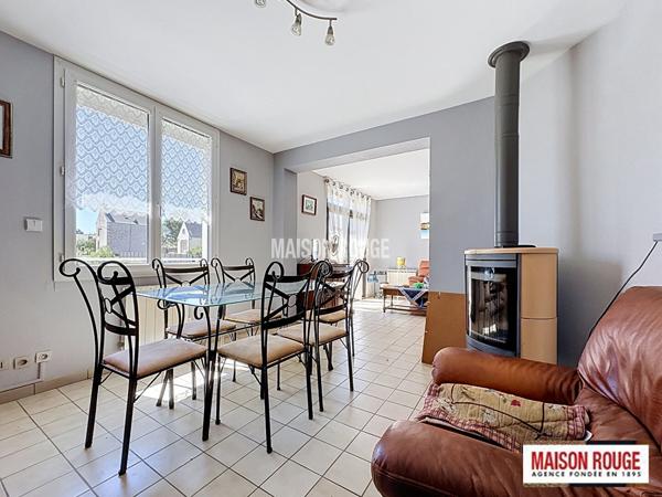 Maison individuelle avec beau jardin arboré et fort potentiel d'évolution à l'entrée du bourg d'Étables-sur-Mer