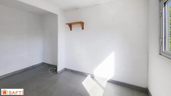 Chalet de plain-pied de 84 m², beau potentiel