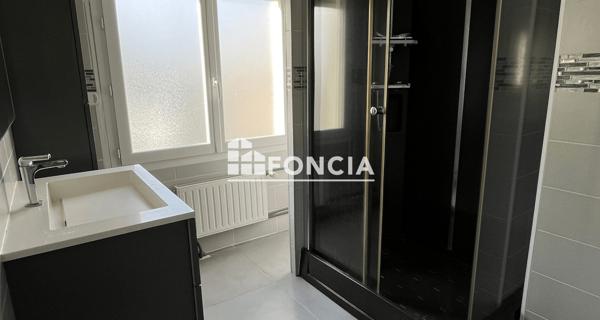 À vendre Maison 8 pièces 145.6 m² - Le Mans 72100