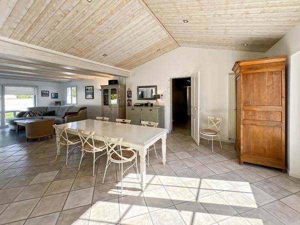 Maison T6 proche Forêt et Plage