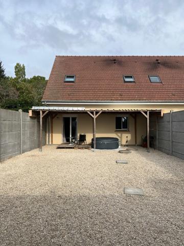 MAISON A ARVILLERS