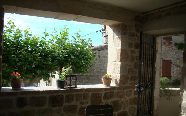 Maison à louer    4 pièces •  Sanilhac