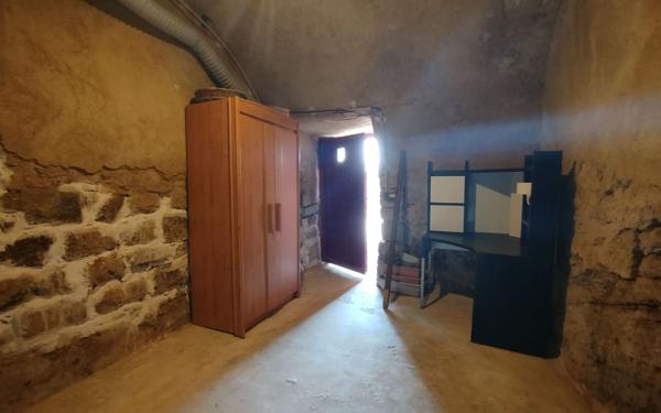 Maison à louer    4 pièces •  Sanilhac