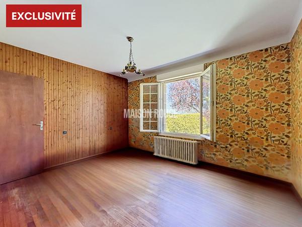 Fort potentiel ! Maison familiale, 144 m² avec terrain, constructible et géothermie - PLOUFRAGAN