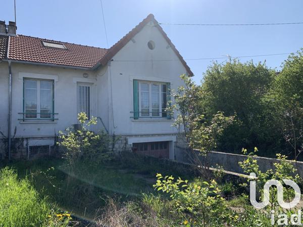 Maison traditionnelle 4 pièces de 70 m² à Cannes-Écluse (77130)