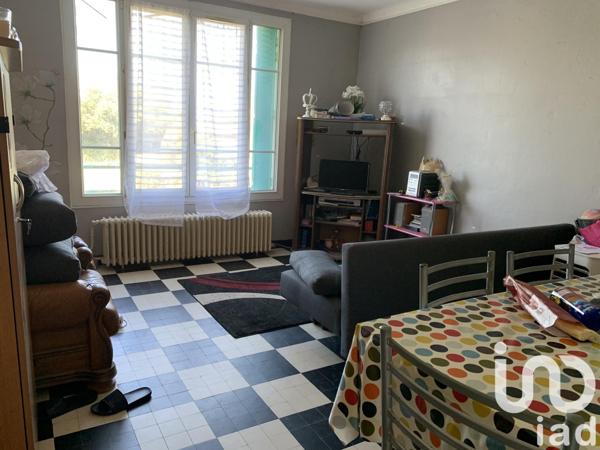 Maison traditionnelle 4 pièces de 70 m² à Cannes-Écluse (77130)