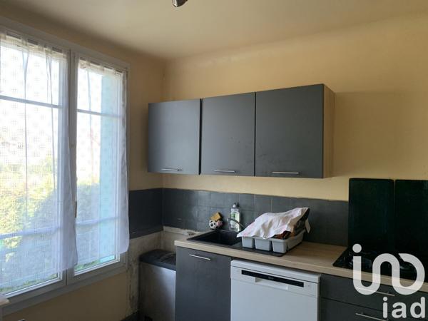 Maison traditionnelle 4 pièces de 70 m² à Cannes-Écluse (77130)