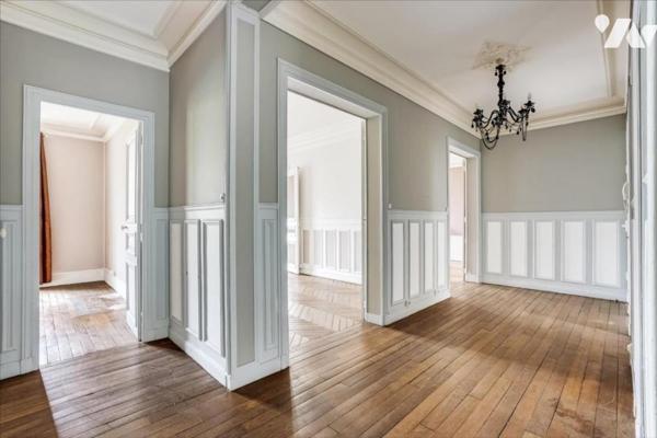 Notaire - NEUILLY-SUR-SEINE - Exclusivité