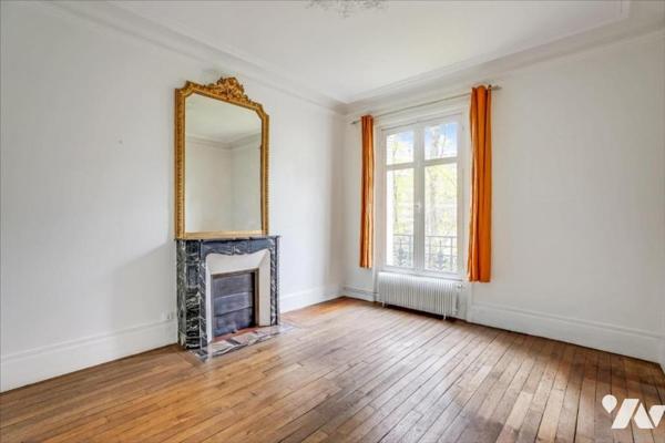 Notaire - NEUILLY-SUR-SEINE - Exclusivité