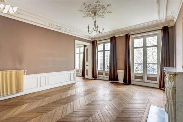 Notaire - NEUILLY-SUR-SEINE - Exclusivité