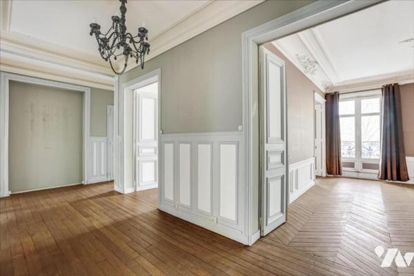 Notaire - NEUILLY-SUR-SEINE - Exclusivité