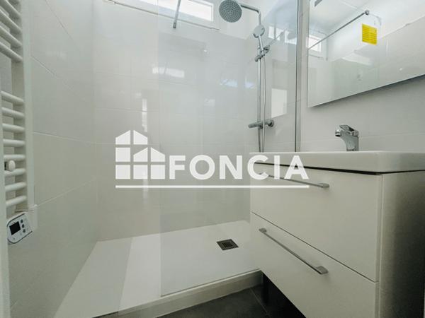 Location Appartement 3 pièces 62.34 m² - 129 BOULEVARD DU FARON Toulon 83000