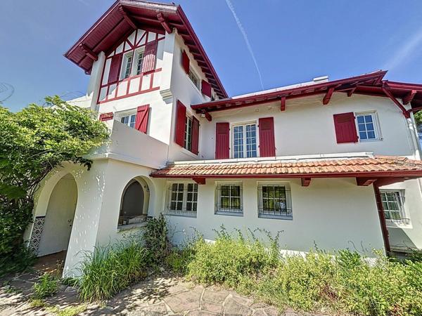 Maison à vendre    11 pièces • 400 m2 Anglet