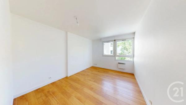 Appartement F4 à vendre  4 pièces - 85,29 m 2   AUBERVILLIERS  - 93