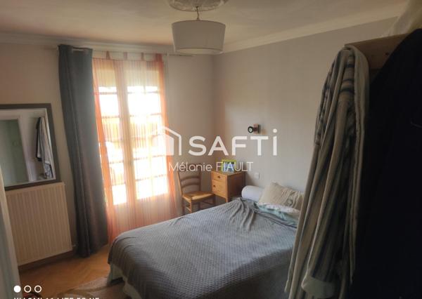 Maison plain pied à Flers, implantée sur 497 m² de terrain; à saisir.