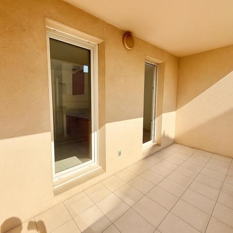 Bel appartement T3 avec terrasse et parking - Avignon