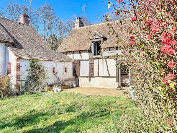 Maison longère 225m2/ terrain 10000 m2/LES BORDES