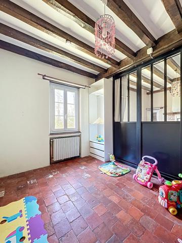 Maison longère 225m2/ terrain 10000 m2/LES BORDES