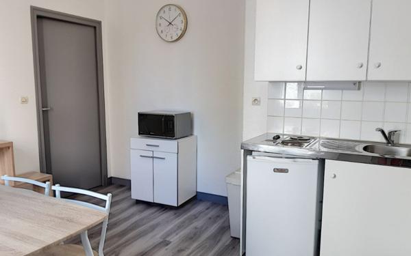 Appartement à louer    1 pièce •  Tours