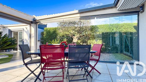 Maison à vendre 6 pièces 172 m² Saint-Nazaire-d'Aude