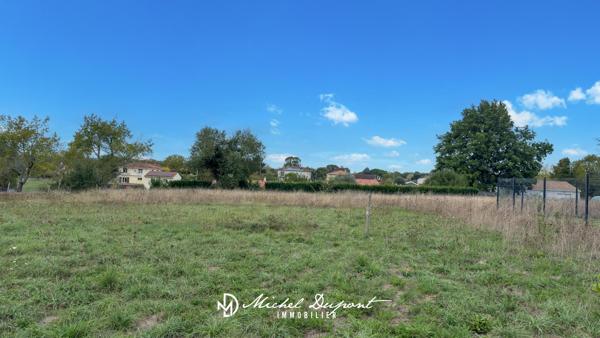 Terrain à bâtir de 1717 m²