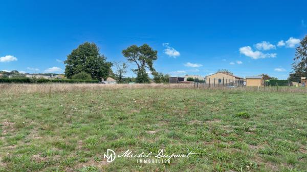 Terrain à bâtir de 1717 m²