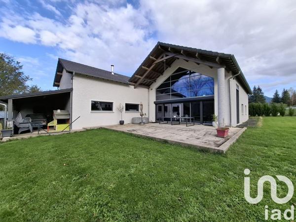 Maison d’architecte 6 pièces de 220 m² à Saint-Pierre-Eynac (43260)