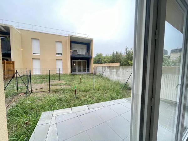 Location Appartement 2 pièces 45 m2 à Cenon