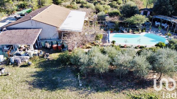 Maison 4 pièces de 89 m² à Le Cannet-des-Maures (83340)