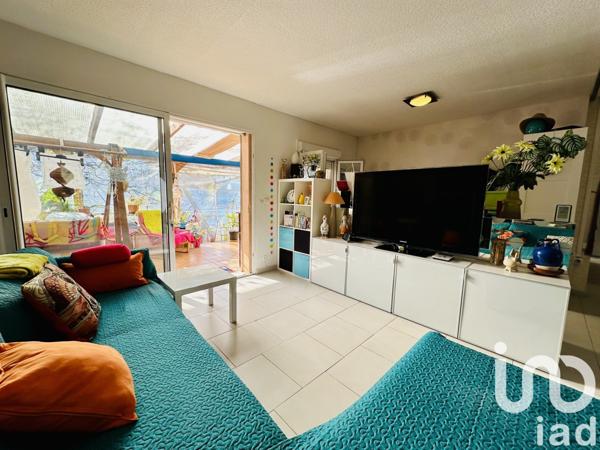 Maison 4 pièces de 89 m² à Le Cannet-des-Maures (83340)