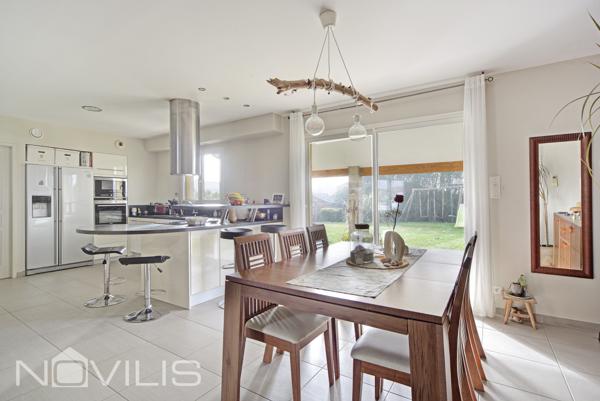 BELLE ET LUMINEUSE VILLA T5 - Lamasquere (31600)
