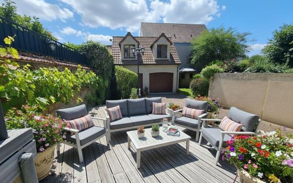 Maison à vendre    5 pièces •  L'Isle-Adam