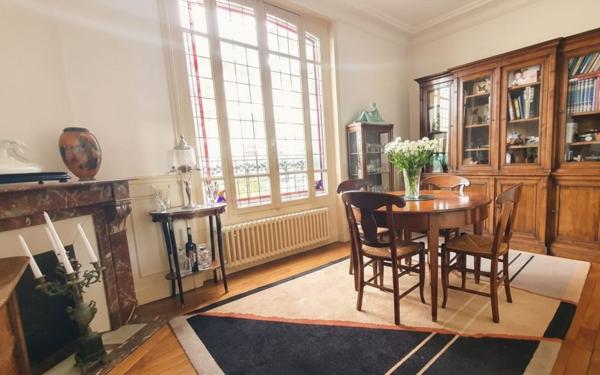 Maison à vendre    5 pièces •  L'Isle-Adam