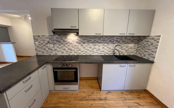 Appartement à louer    3 pièces • 69 m2 Mende