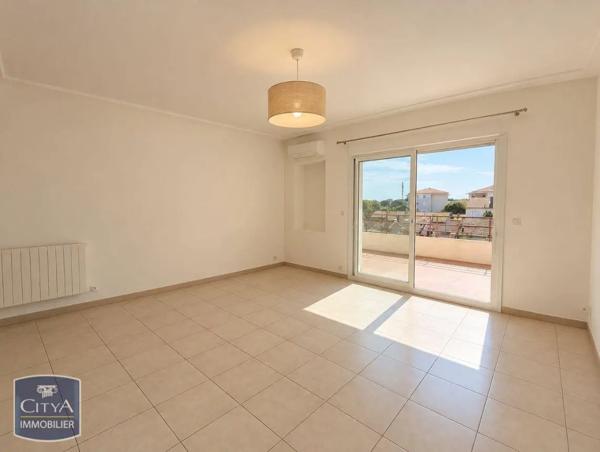 Appartement à louer 3 pièces 69.91m² Avignon (84000)