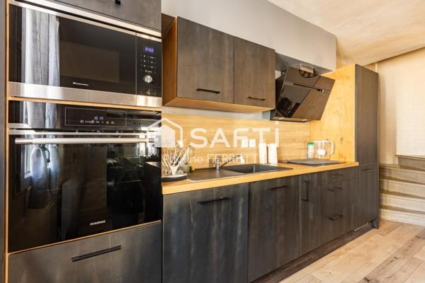 Maison de village, 4 chambres avec garage et extérieur