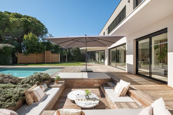 Villa d'exception et ses 4 studios indépendants