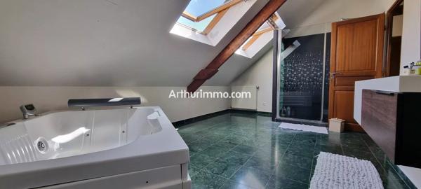 Vente                                                      Maison
                        
                     6 pièces                                         à Boissy-Saint-Léger