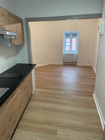 Appartement à louer    2 pièces •  Moreuil