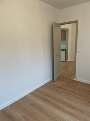 Appartement à louer    2 pièces •  Moreuil