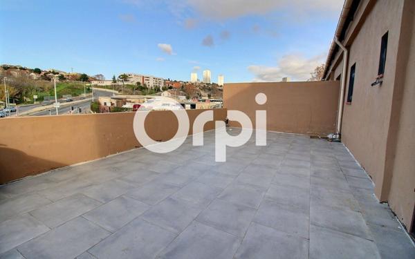 Appartement à vendre    3 pièces • 89 m2 Marseille 15