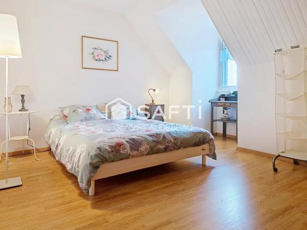 Grande et belle maison sur son terrain spacieux