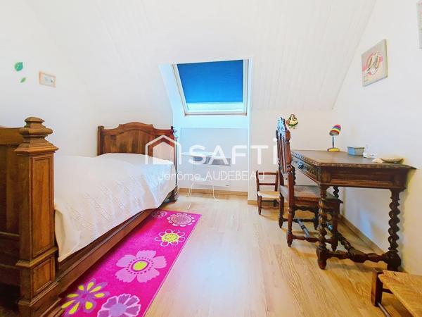 Grande et belle maison sur son terrain spacieux